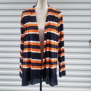 Chaus open front  top